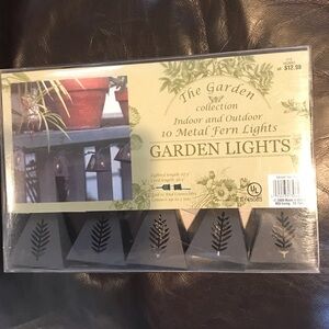 Set of two - The Garden Collection Metal Fern Garden Lights - Bronze